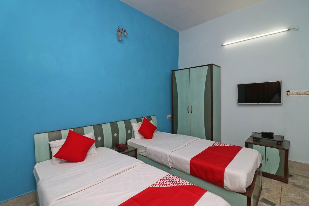 Oyo 37989 Hotel Debarshi Bānkura Εξωτερικό φωτογραφία