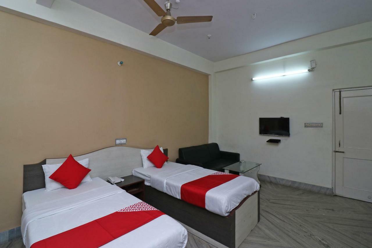 Oyo 37989 Hotel Debarshi Bānkura Δωμάτιο φωτογραφία