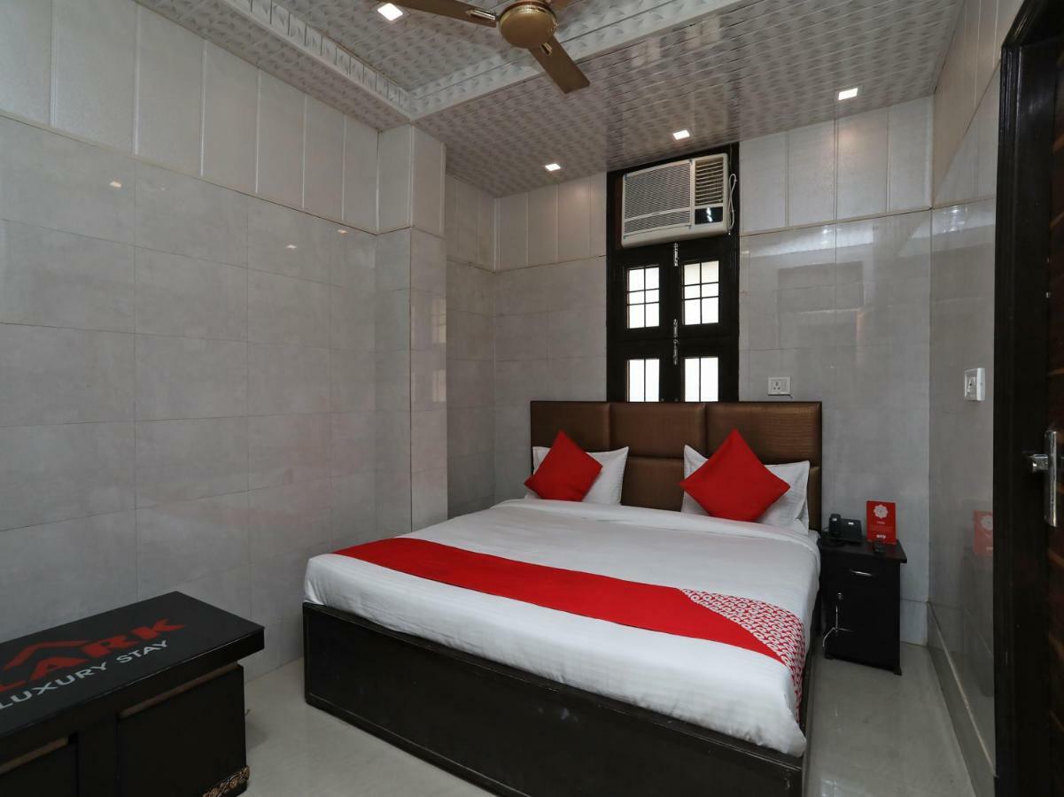 Oyo 37989 Hotel Debarshi Bānkura Εξωτερικό φωτογραφία